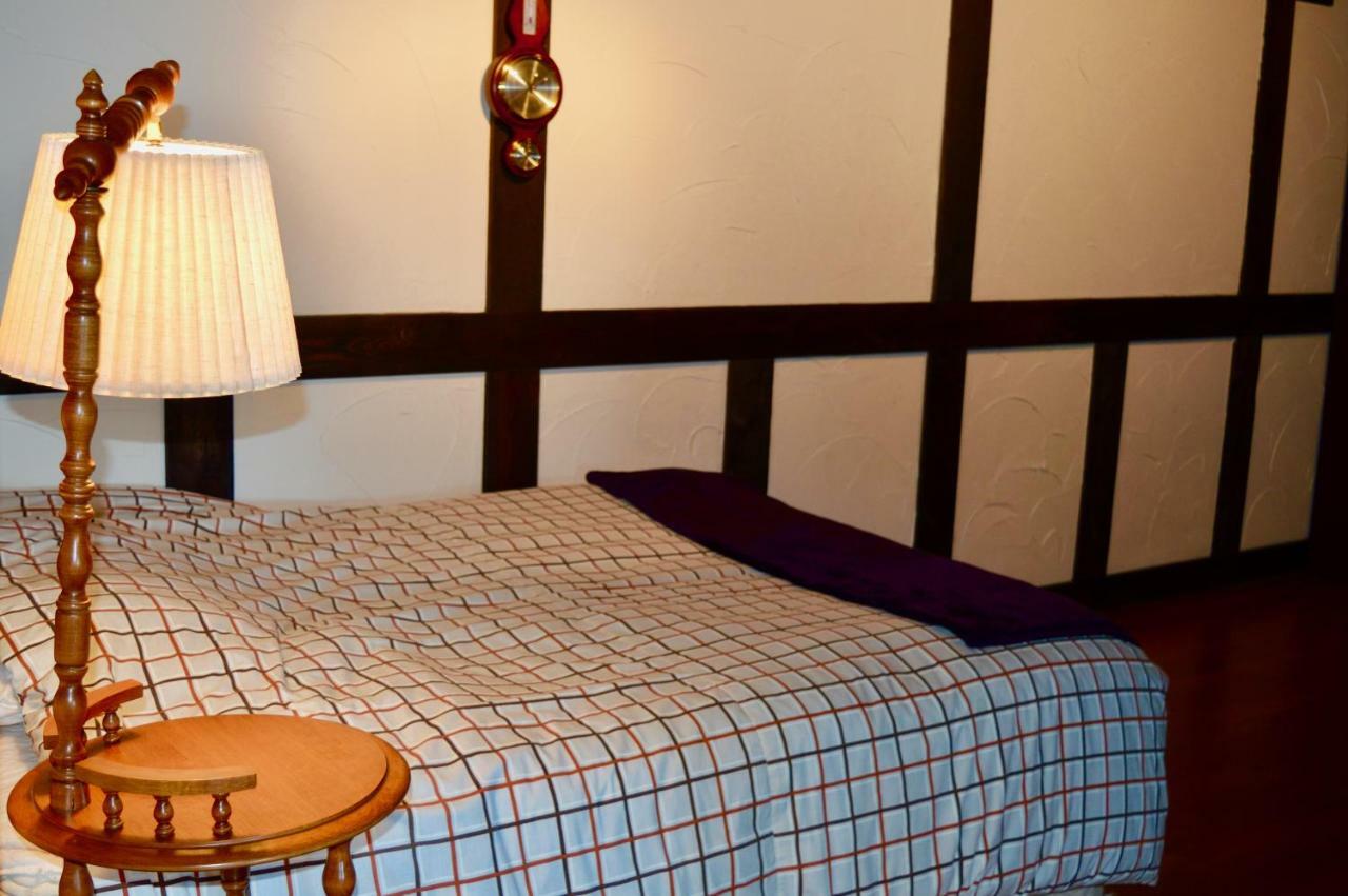 Oceanfront Suite Gibsons Buitenkant foto