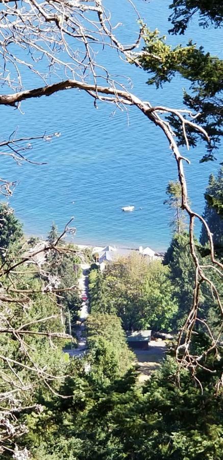 Oceanfront Suite Gibsons Buitenkant foto